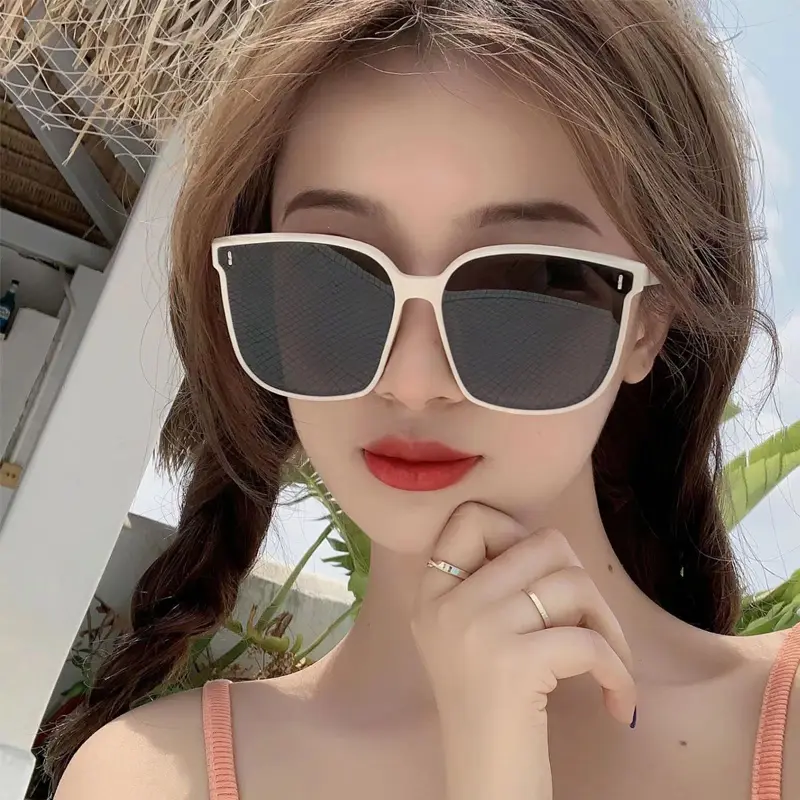 Luxury Brand Sunglasses Women Cat Eye Sun Glasses Woman Vintage Black Fashion Square Big Frame Sexy Female UV400 Gafas De Sol