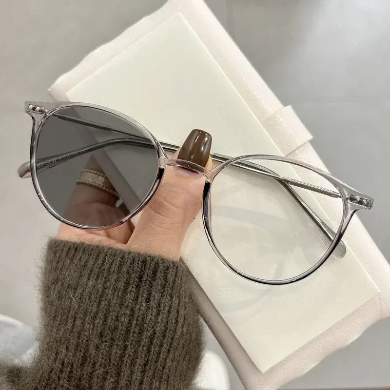 Ladies Anti-blue Light Minus Eyeglasses Smart Photochromic Myopia Glasses Outdoor Changing Color Sunglasses Diopter 0 To -6.0