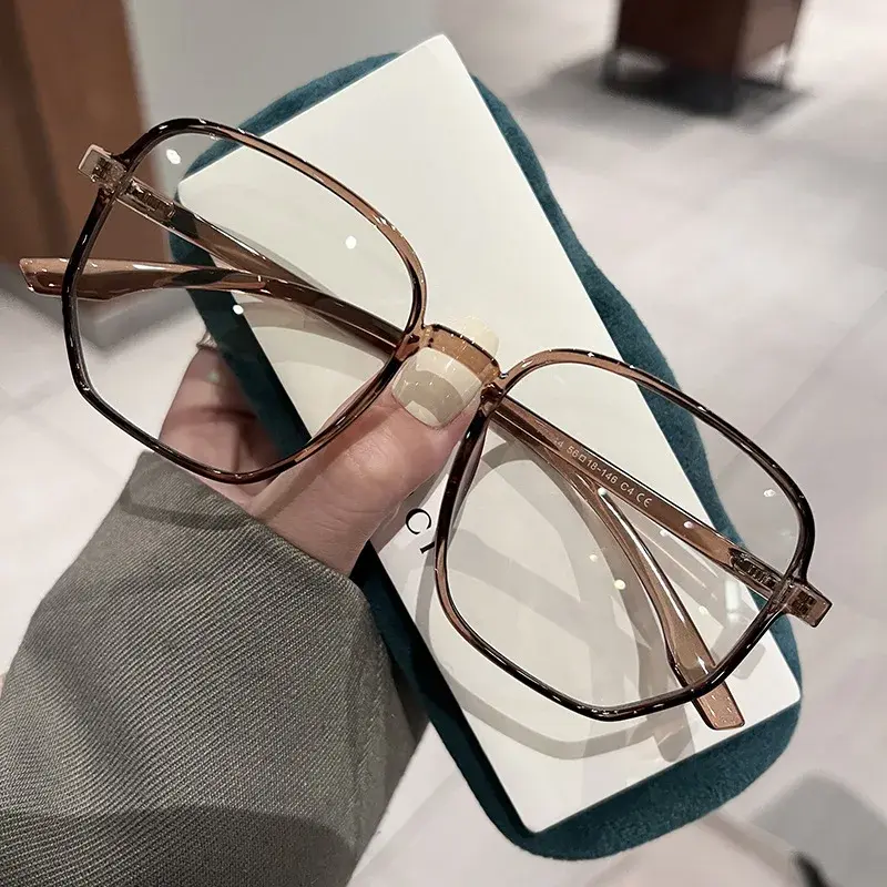 Ultra Light Myopic Glasses Vintage Square Frame Short Sight Eyewear Blue Light Blocking Eye Protection Near Sight Eyeglasses