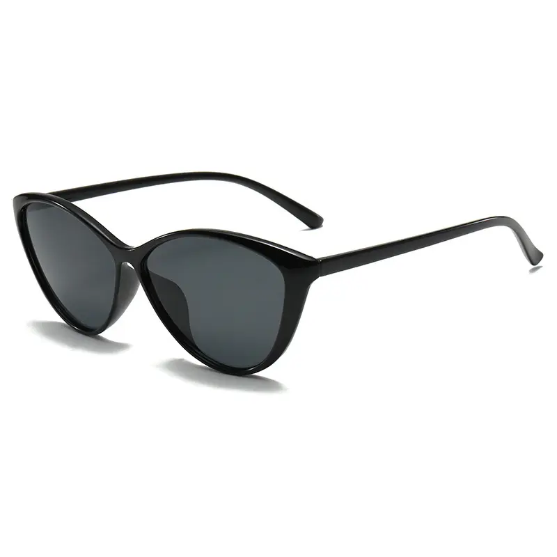 2024 Retro Cat Eyes Ultra Light Sunglasses Trendy Personalized Women TR90 Sunglasses UV Resistant Travel Outdoor Sunglasses