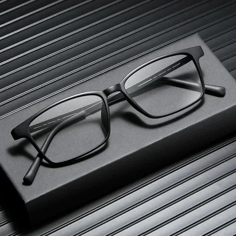 High Quality Reading Glasses for Women and Men Anti Blue Light Titanium Frame Presbyopia Eyewear with Diopter +1.0 To +4.0