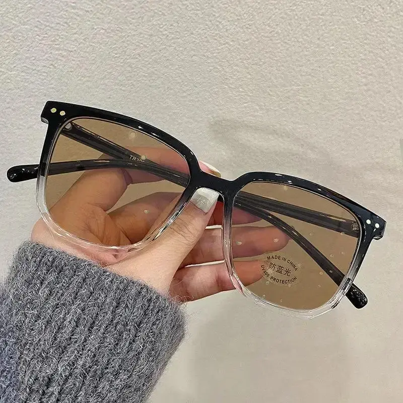 Photochromic Myopia Glasses Irregular Eyeglass Blue Light Blocking Eye Protection Near Sight Glasses Ultra Light Unisex Glasses