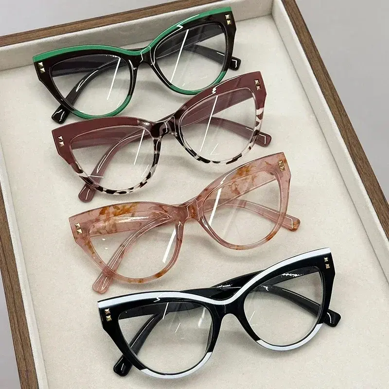 Fashion Photochromic Reading Glasses Retro Multicolour Cat Eye Rivets Presbyopia Women's INS Style Anti Blue Light Eyewear