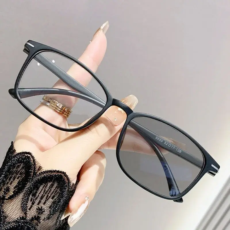 Ultra Light Small  Square Photochromic Myopia Glasses Versatile Anti-UV Clear Lens Eyeglasses Color Changing Near Sight Glasses