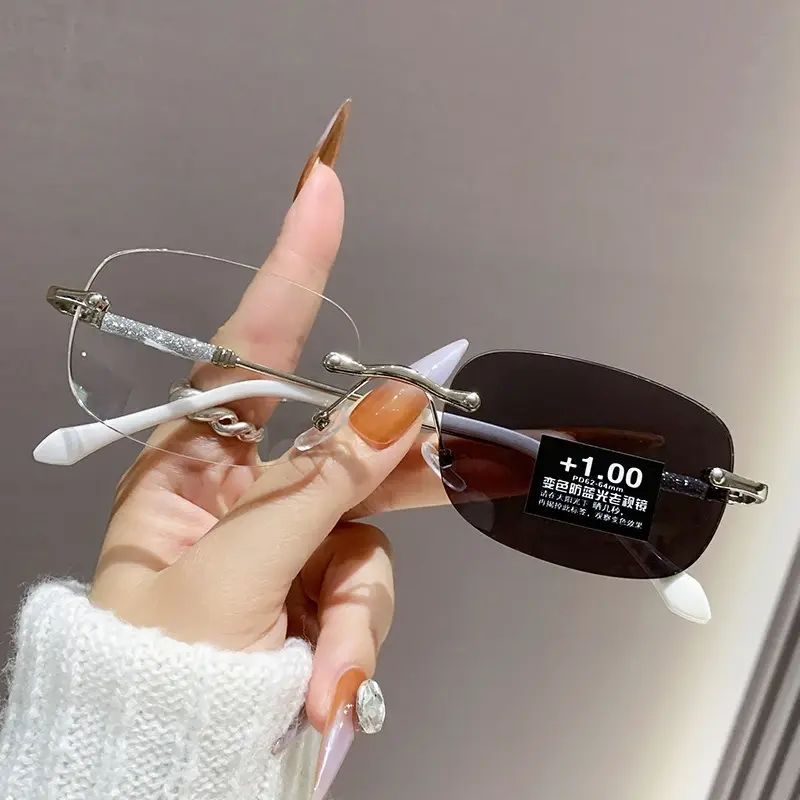 Light-sensitive Color-changing Presbyopia Glasses Anti-blue Light and Anti-ultraviolet Rays Cut Edge Rimless Reading Glasses