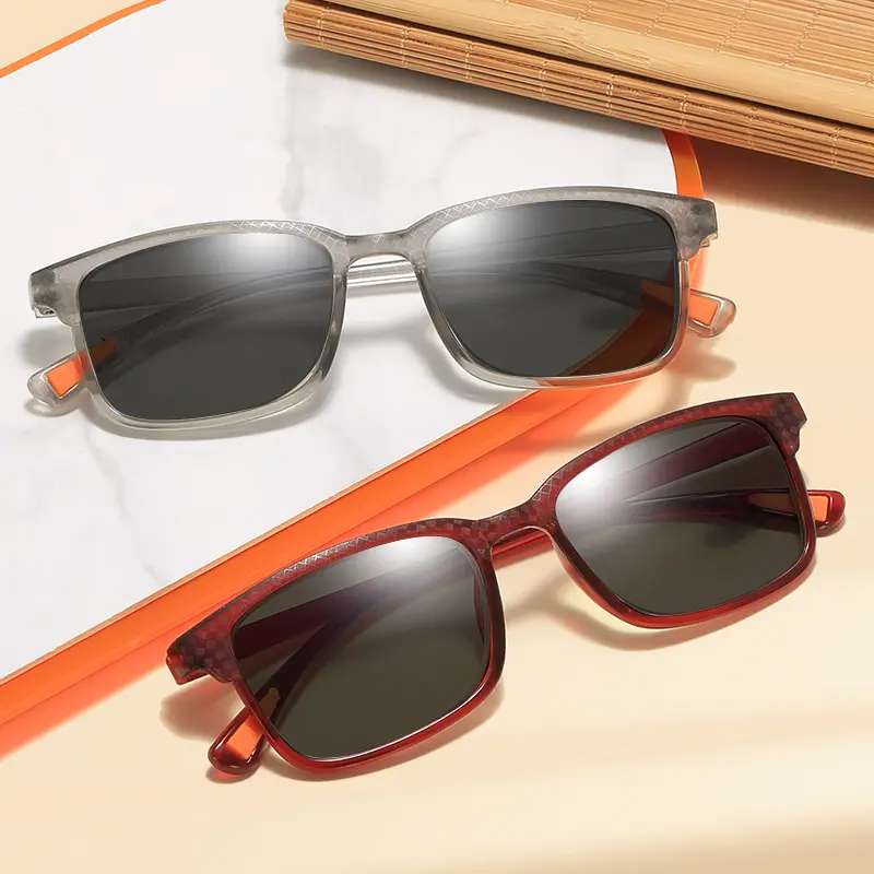 New Ultra-light Fashion Square Frame Men's Sunglasses Outdoor Sunscreen Sunglasses Women Senior Sense of UV Protection Glasses