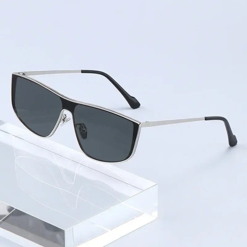2025 New Large Frame Sunglasses Men Fashion Aviator Style Street Style Sunglasses Optional Lenses UV400 Sun Glasses Goggles