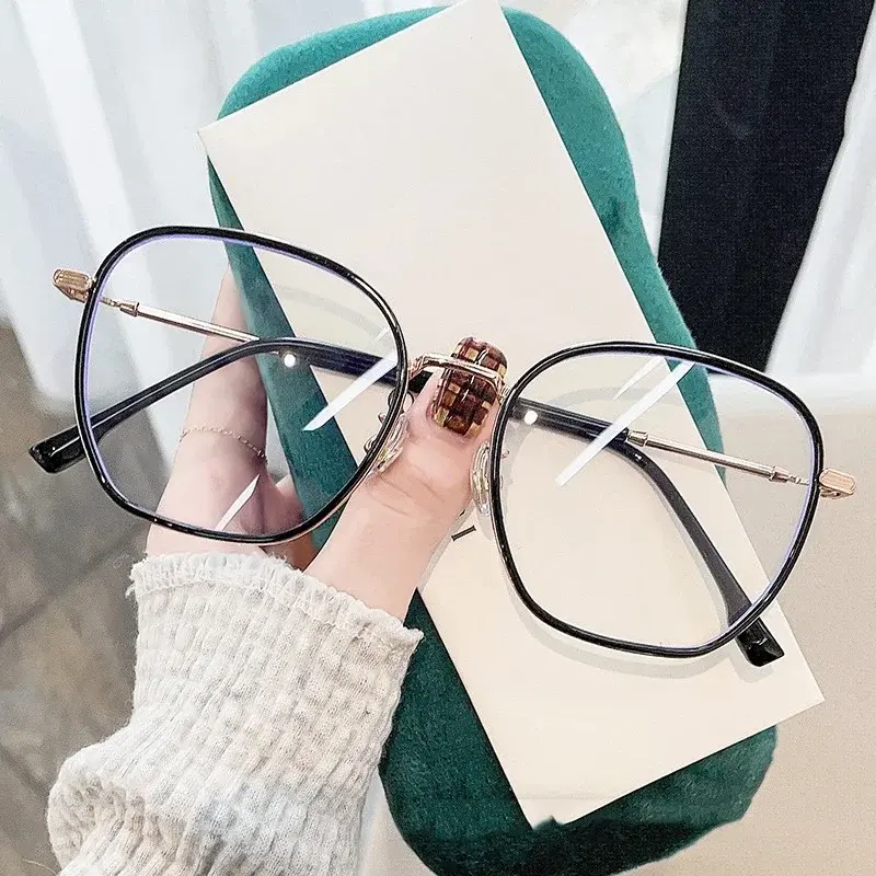 Ultra Light Large Frame Myopia Glasses for Women Trendy Anti Blue Light Lime Green Near Sight Glasses Vintage Oversize Eyewear