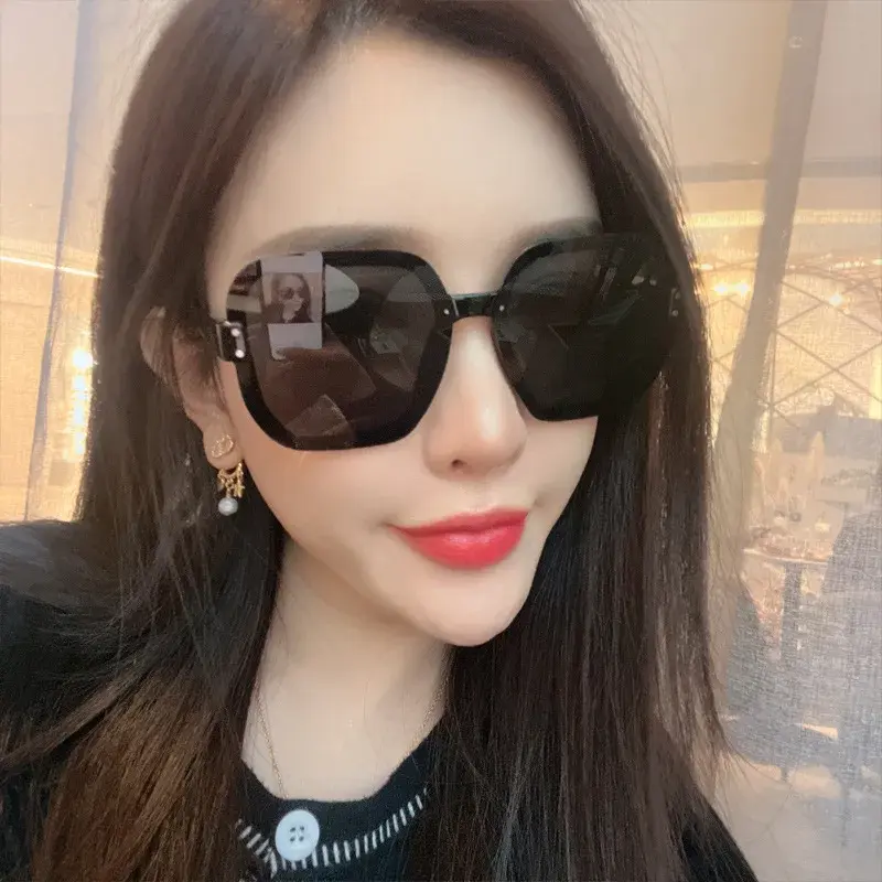 2024 Rice Nail Large Frame Sunshade Glasses Trend Personality Gradient Ocean Piece Sunglasses Outdoor Uv Protection Glasses