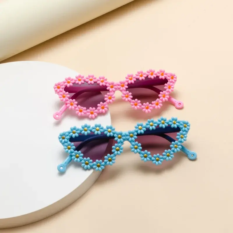 New Cat's Eye Petal Glasses Children Sunglasses Trendy UV Protection Glasses Sun Shade Cute Daisy Sunglasses 1-6 Year Old