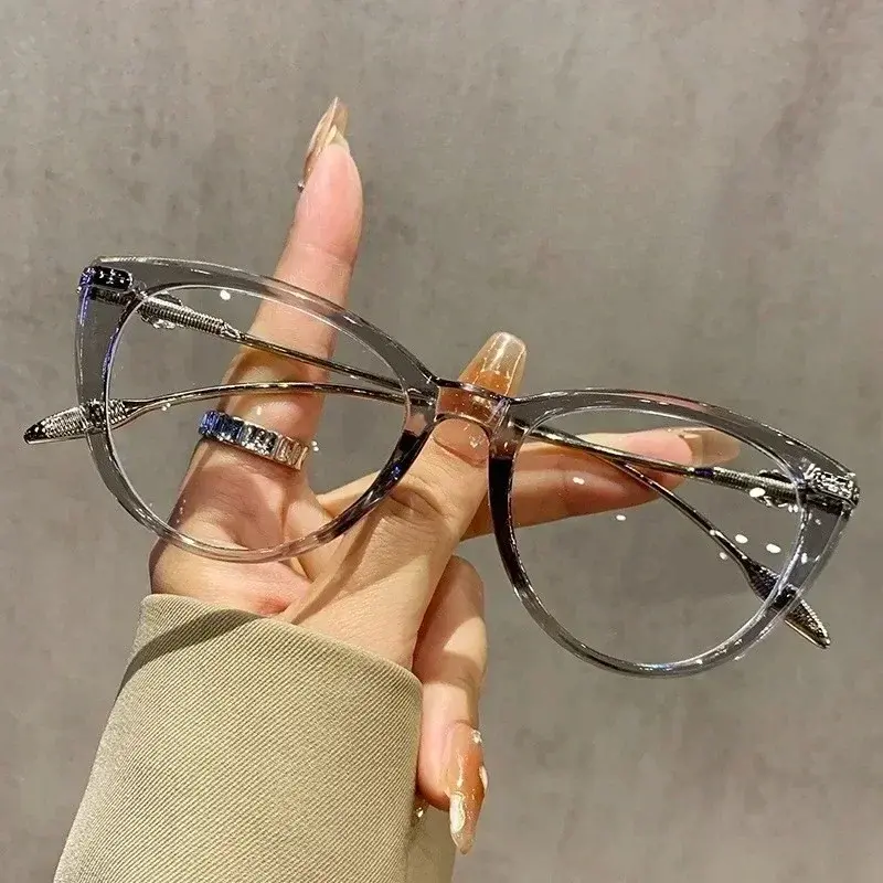 New Large Frame Cat's Eye Presbyopia Glasses Fashion Ultra-light Women's HD Anti-blue Light Reading Glasses Women's Eyepieces