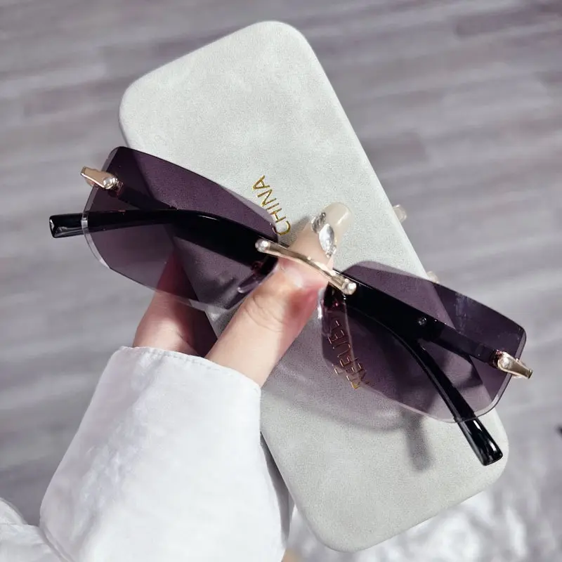New Metal Frameless Rectangle Sunglasses Trendy Cut Edge Women Men Sunglasses Personalized Jelly Colored Sunshades Sunglasses