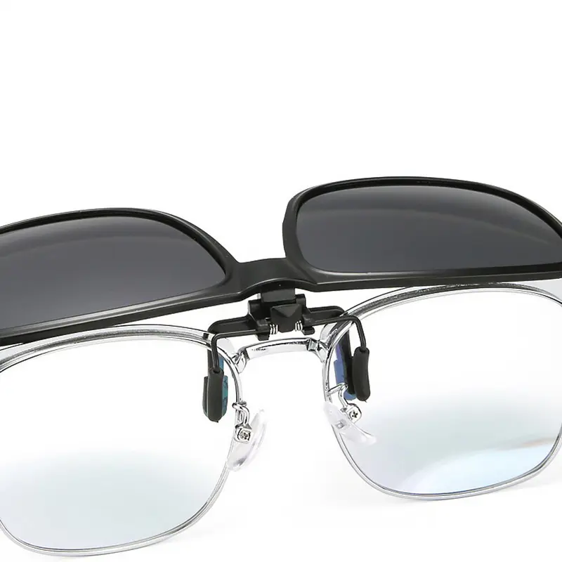 2024 Retro Clip Polarized Sunglasses TR90 Ultra Light Night Vision Sunglasses Driver Mirror with Sun Shading Clips on Glasses