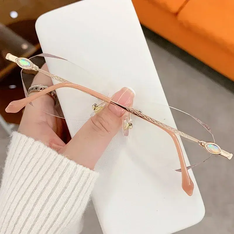 Anti Blue Light Reading Glasses for Women Frameless Silver Polygonal Presbyopia Glasses Computer Readers Elegant Metal Boundless