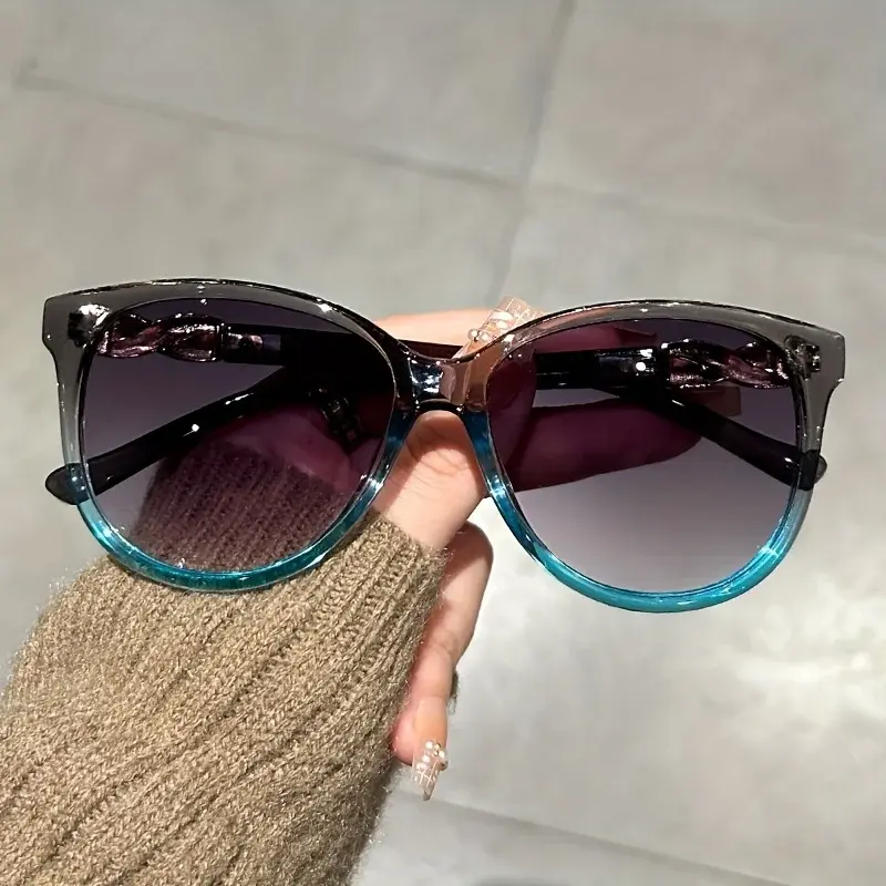 Personalized Women's Cat Eye Sunglasses Retro Butterfly Sunglasses Women's Fashion Large Frame Outdoor Sunscreen Sunglasses