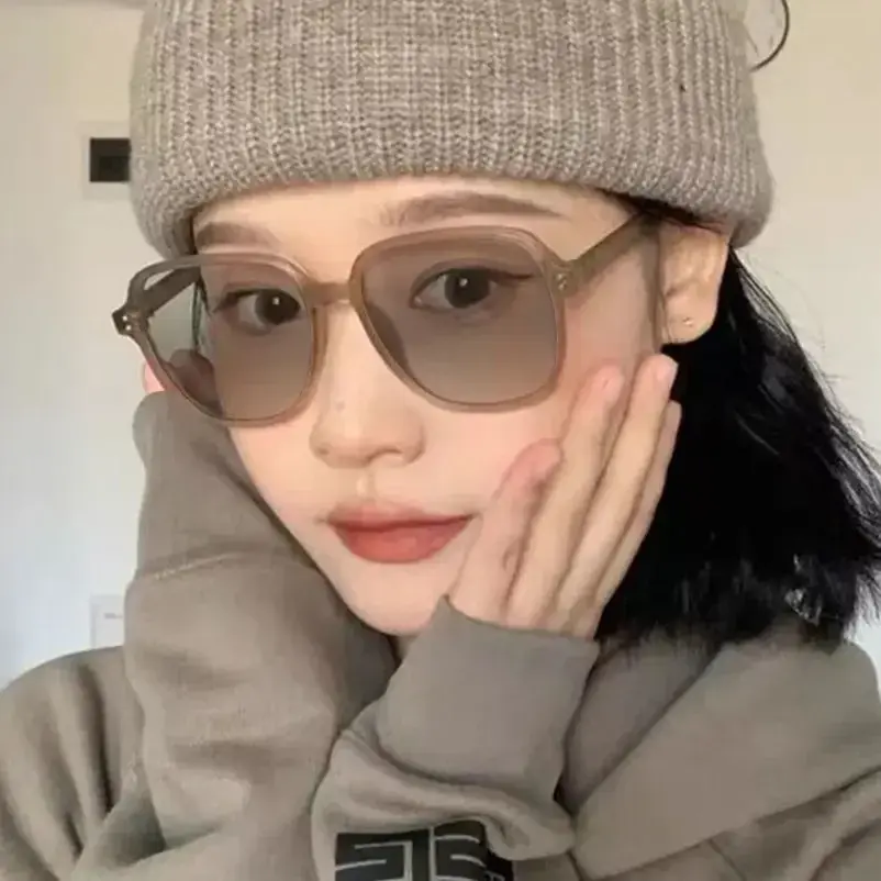TR90 Irregular Photochromic Near Sight Glasses Korean Square Frame Myopia Glasses Blue Light Blocking Eye Protection Eyewear