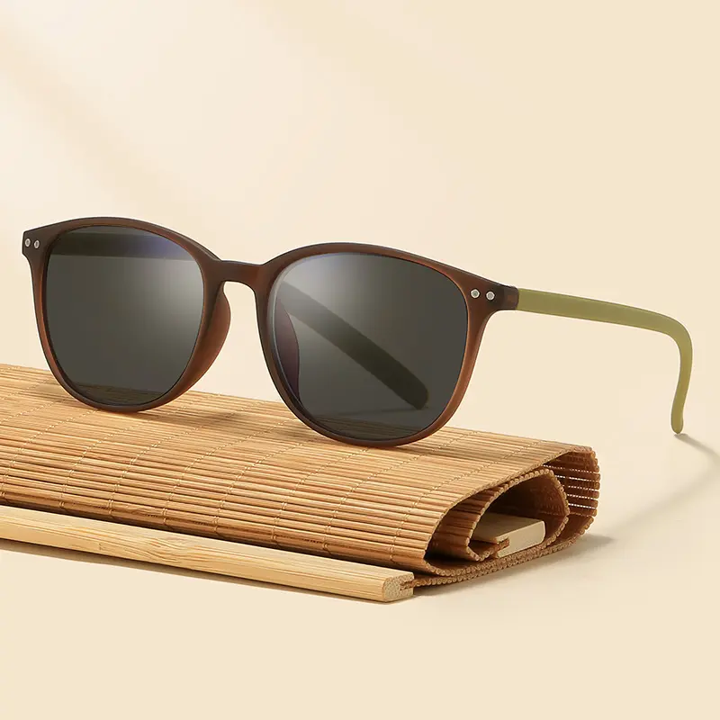New Fashionable Round Frame Sunglasses for Women Oversized Frame UV Resistant Glasses Trendy Sun Protection for Men Eyewear