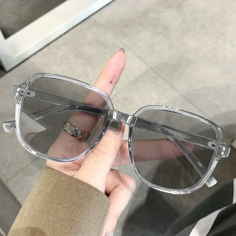 TR90 Irregular Photochromic Near Sight Glasses Korean Square Frame Myopia Glasses Blue Light Blocking Eye Protection Eyewear