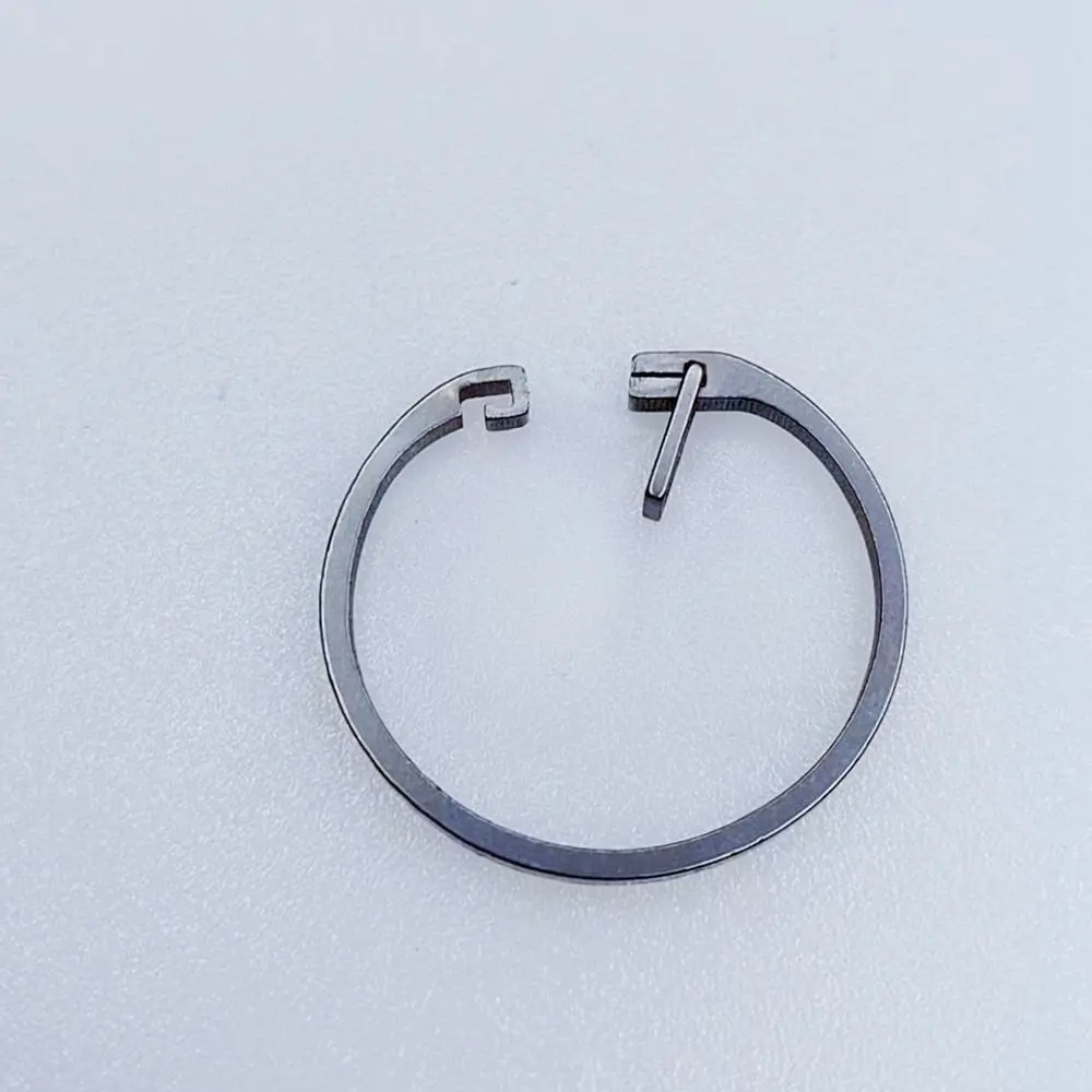 Super Lightweight Real Titanium Alloy Keychains Male Creativity Gift Portable Man Car Key Rings Waist Hanging Buckle EDC Tool