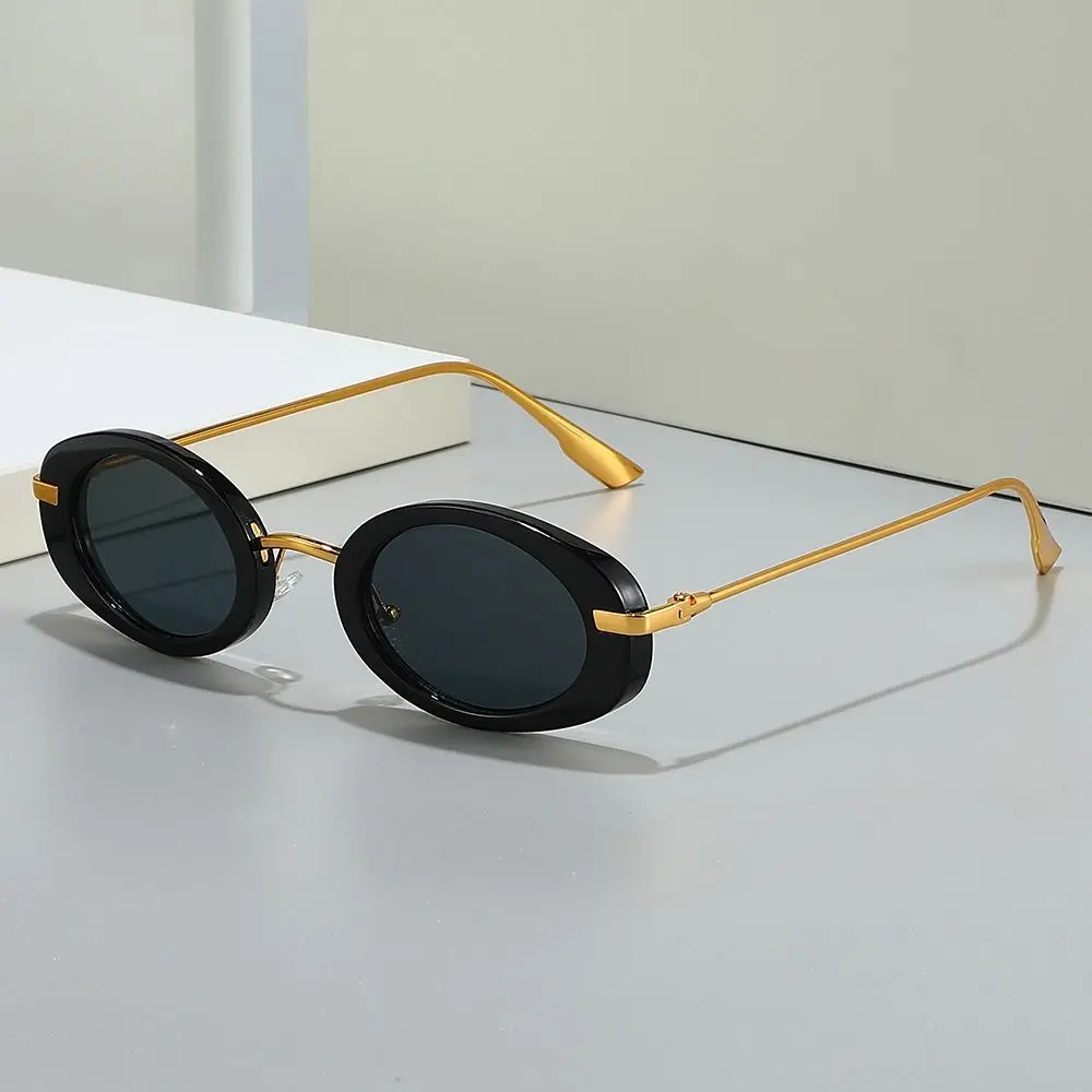 Retro Oval Sunglasses UV Protection Trendy Fashion Small Frame Sunglasses Beachwear Driving Summer Shades for Women & Men