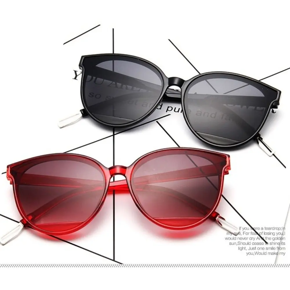 2025 New Fashion Eyeware Small Rectangle Men Women Vintage Femme Travel Eyeglasses Oculos De Sol Vision Driving Goggle UV400