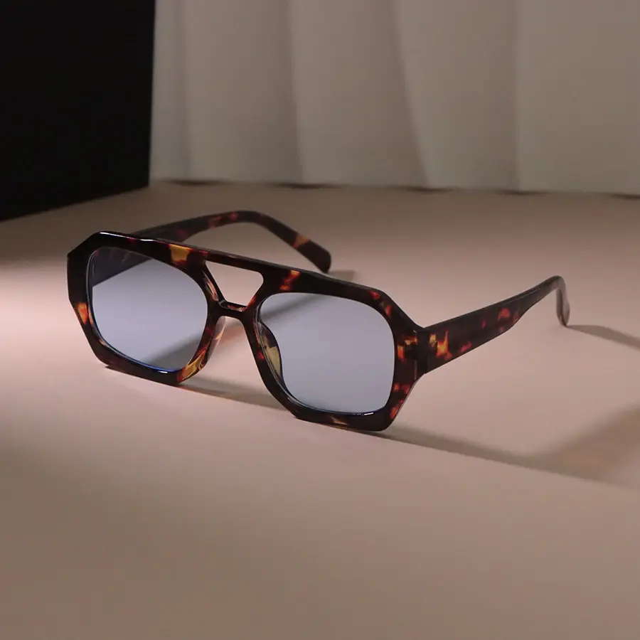 New Square Sunglasses Women Brand Designer Shades Sun Glasses Female Vintage Fashion Polygon Frame Driving Oculos De Sol