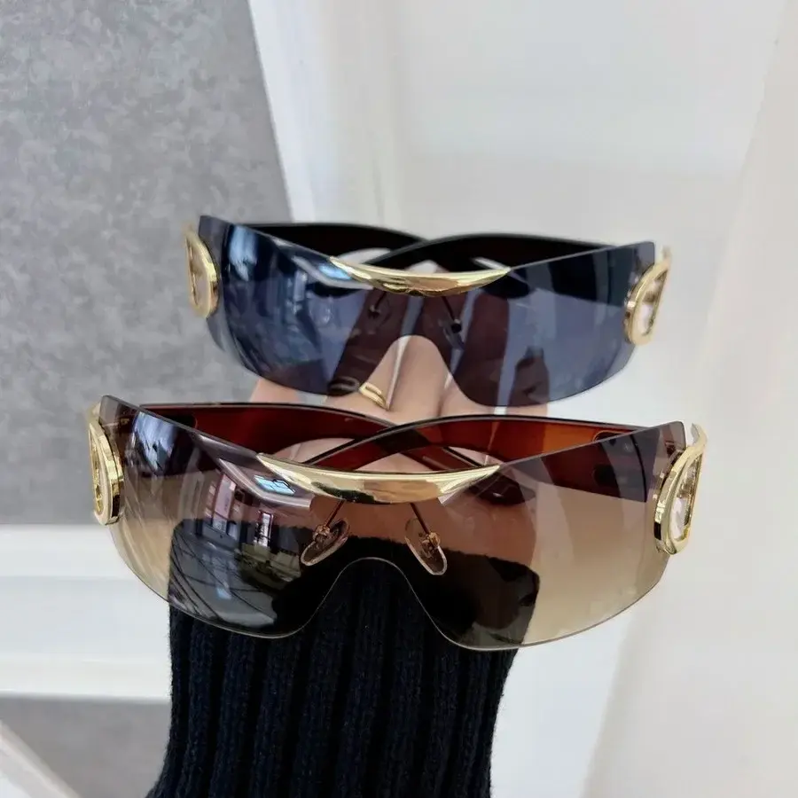 Casual Square Sunglasses Women Men Gradient Sun Glasses Female Male Designer Brand Lovely Travel Outdoor Oculos De Sol