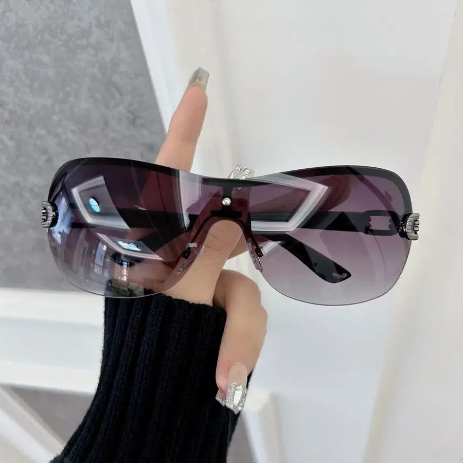 Casual Square Sunglasses Women Men Gradient Sun Glasses Female Male Designer Brand Lovely Travel Outdoor Oculos De Sol