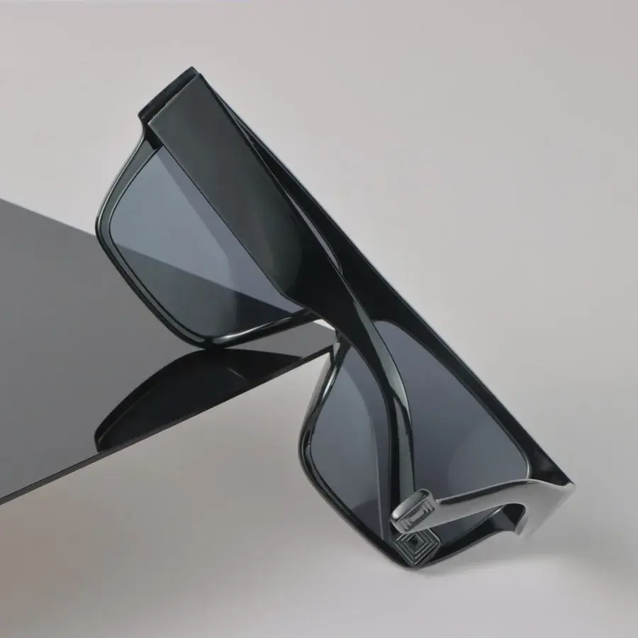 Designer Square Sunglasses Women Men Vintage Black Sun Glasses Fashion Personality Eyewear Mirror Lens Oversized Brand