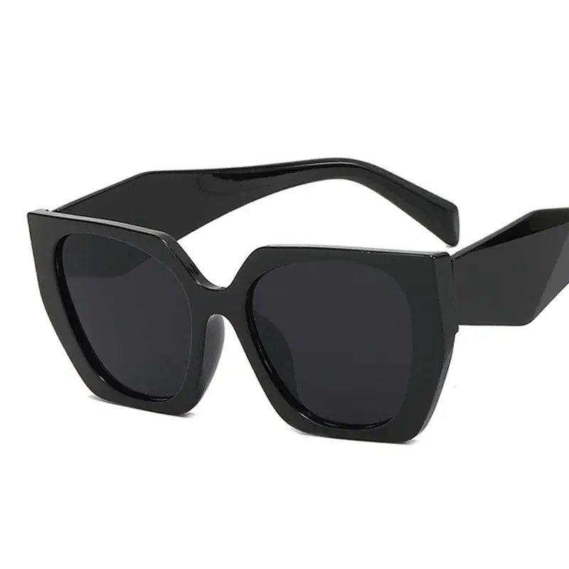 Outdoor Big Frame Square Sunglasses Women Men Luxurious Lovely Sun Glasses Mirror Black Colors Designer Brand Fashion