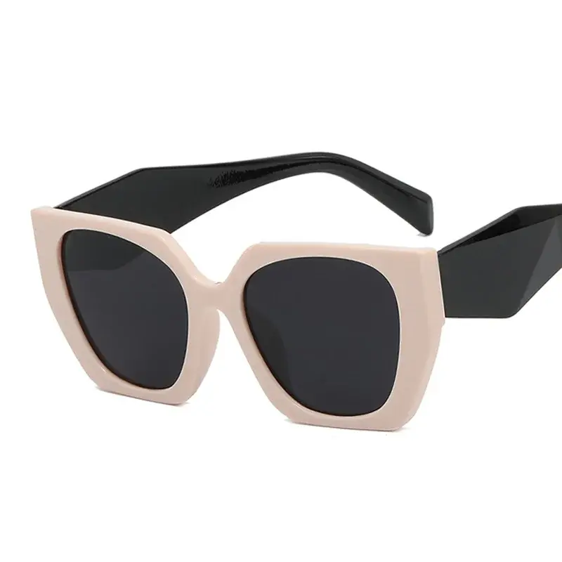 Outdoor Big Frame Square Sunglasses Women Men Luxurious Lovely Sun Glasses Mirror Black Colors Designer Brand Fashion