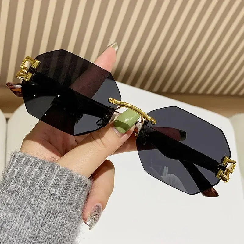Square Luxurious Sunglasses Women Men Brand Designer Fashion Sun Glasses Female Male Casual Punk Gradient Oculos De Sol