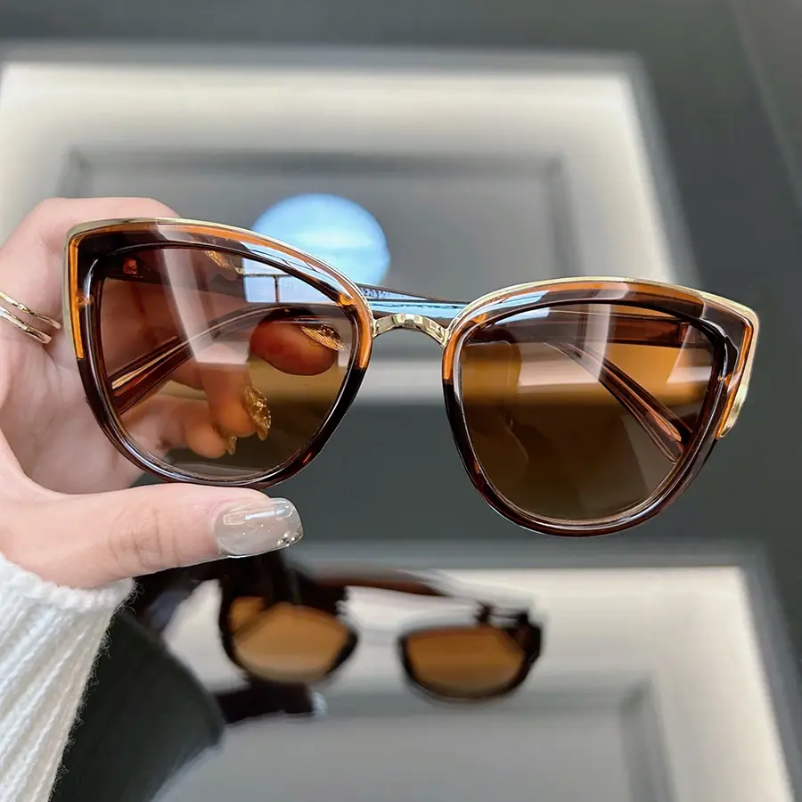 Vintage Cat Eye Sunglasses Women Men Fashion Retro Sun Glasses Female Male Designer Shades Mirror Outdoor Punk Oculos De Sol
