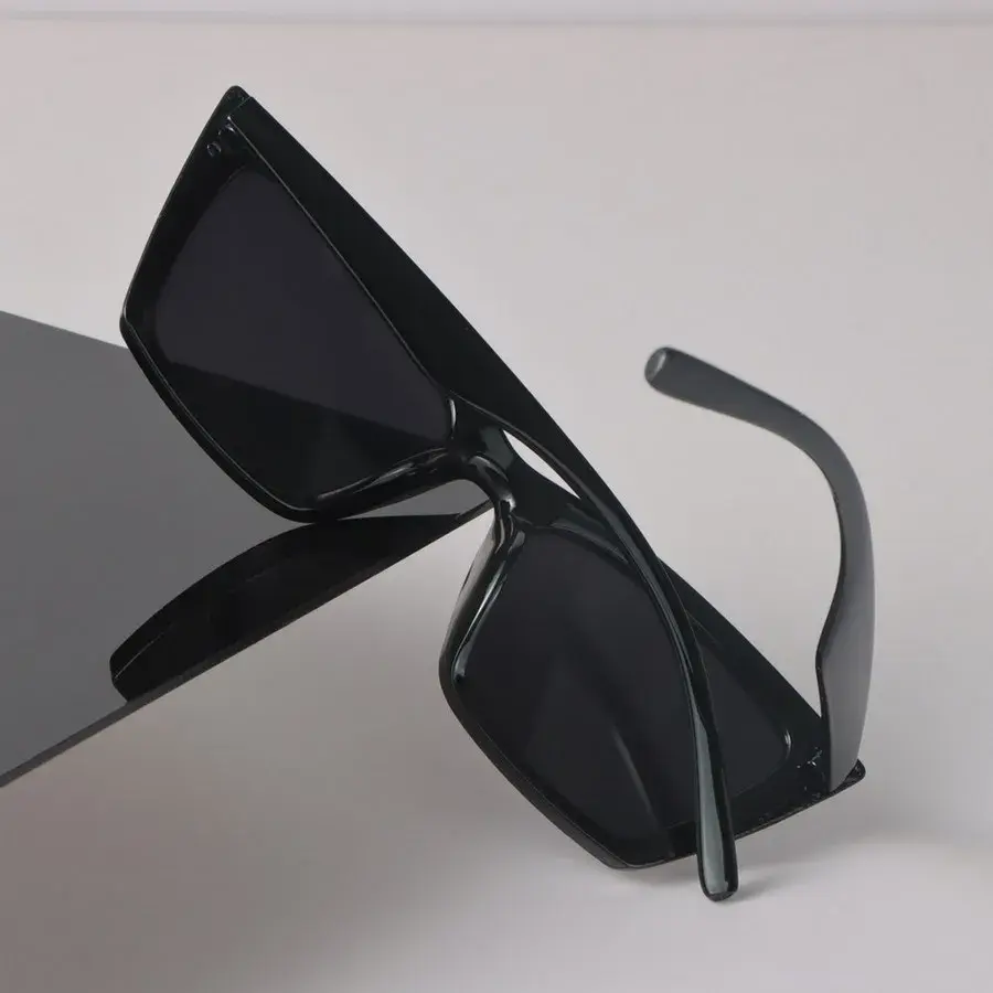 Small Square Sunglasses Women Men Vintage Fashion Female Male Mirror Clear Designer Eyewear Brand Black Sun Glasses