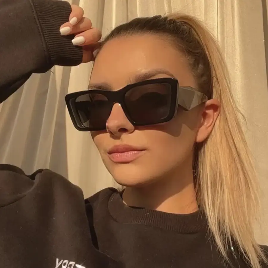 Square Retro Sunglasses Women Men Brand Designer Vintage Sun Glasses Female Male Fashion Shades Mirror Travel Oculos De Sol