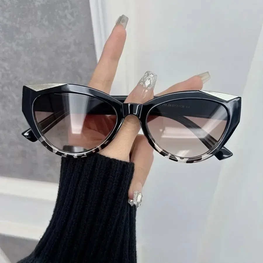 Designer Cat Eye Sunglasses Women Men Vintage Brand Gradient Sun Glasses Female Male Small Frame Retro Oculos De Sol