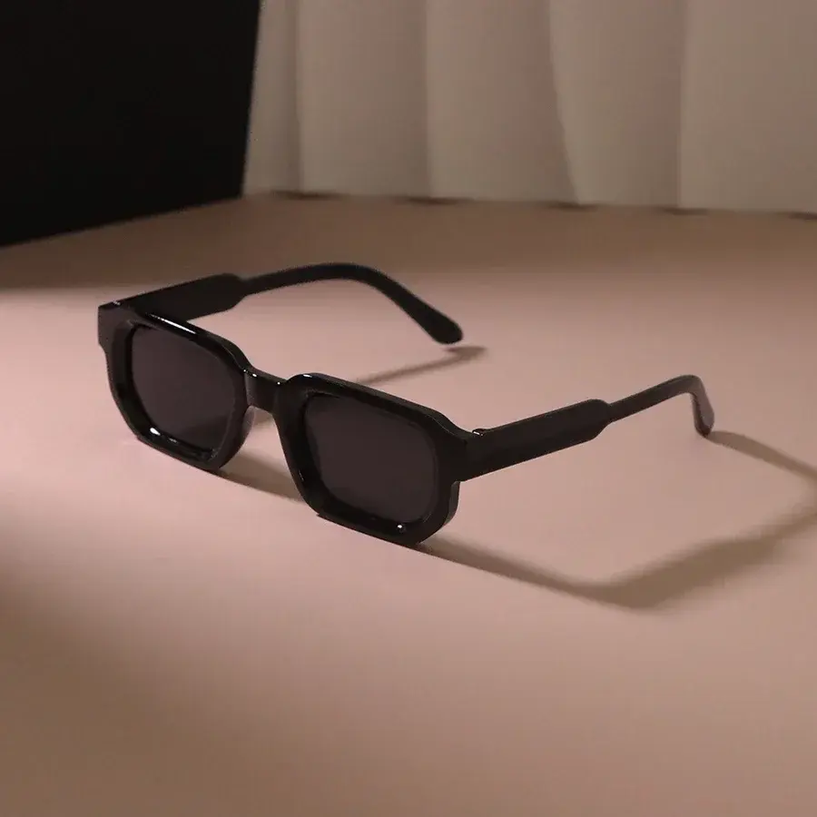 New Rectangle Sunglasses Women Men Luxurious Brand Designer Casual Sun Glasses Female Male Plastic Personality Outdoor Eyewear