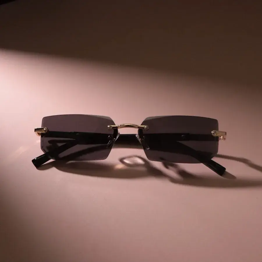 Small Frame Lovely Square Sunglasses Women Men Brand Designer Casual Sun Glasses Female Male Colors Mirror Oculos De Sol