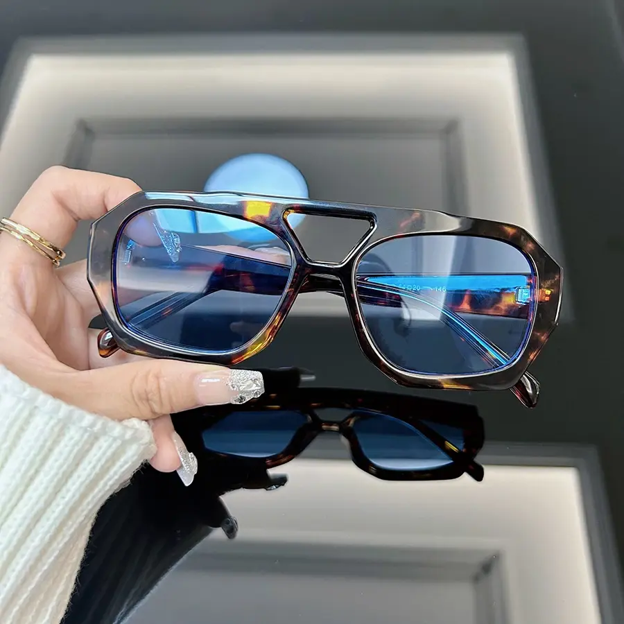 Fashion Square Sunglasses Women Brand Designer Retro Sun Glasses Female Vintage Leopard Frame Mirror Outdoor Oculos De Sol