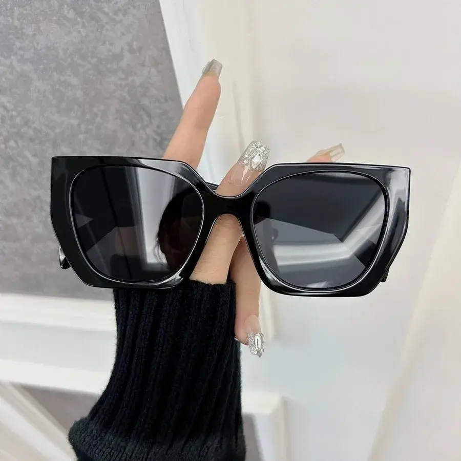 Lovely Square Designer Sunglasses Women Men Big Frame Luxurious Sun Glasses Female Male Brand Fashion Oculos De Sol
