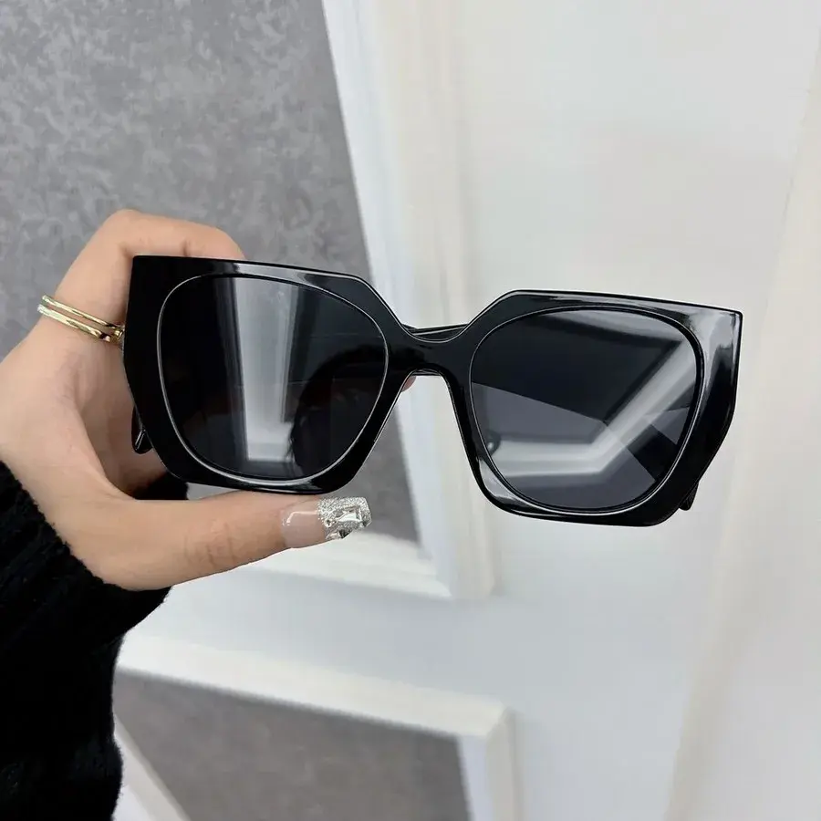 Lovely Square Designer Sunglasses Women Men Big Frame Luxurious Sun Glasses Female Male Brand Fashion Oculos De Sol
