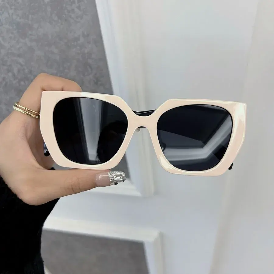 Lovely Square Designer Sunglasses Women Men Big Frame Luxurious Sun Glasses Female Male Brand Fashion Oculos De Sol