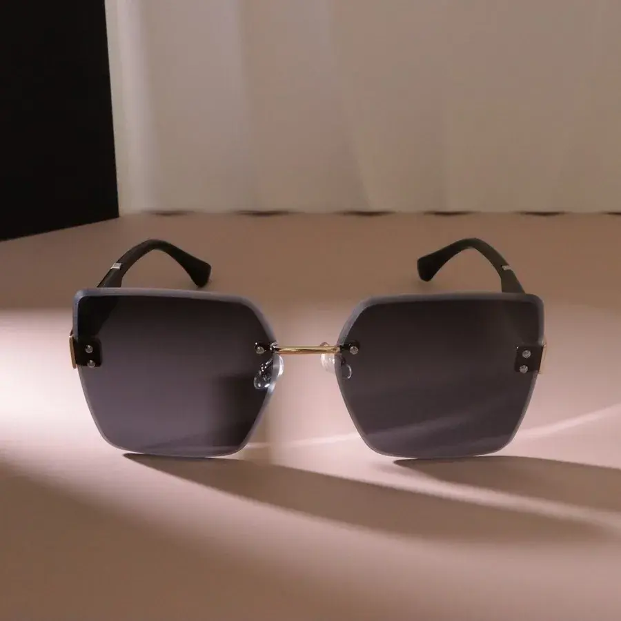 Luxurious Big Frame Sun Glasses Women Men Square Sunglasses Female Casual Black Rimless Mirror Designer Brand Fashion