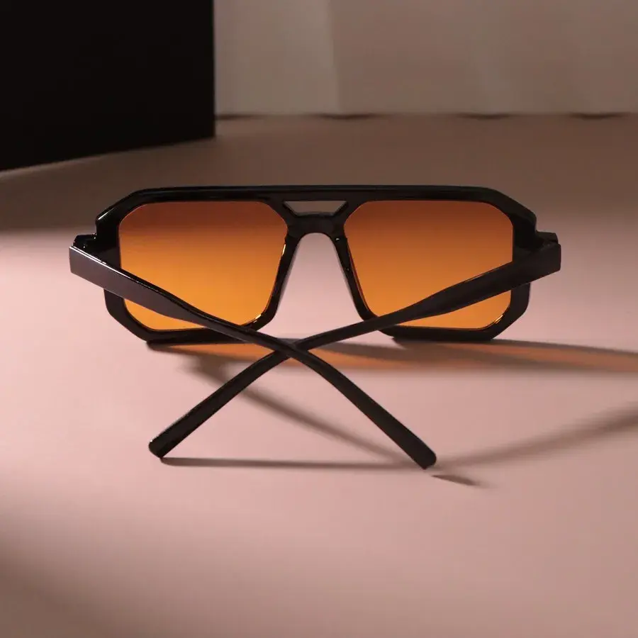 Casual Punk Square Sunglasses Women Men Sun Glasses Female Rectangle Mirror Colors Designer Brand Fashion Luxurious Eyewear