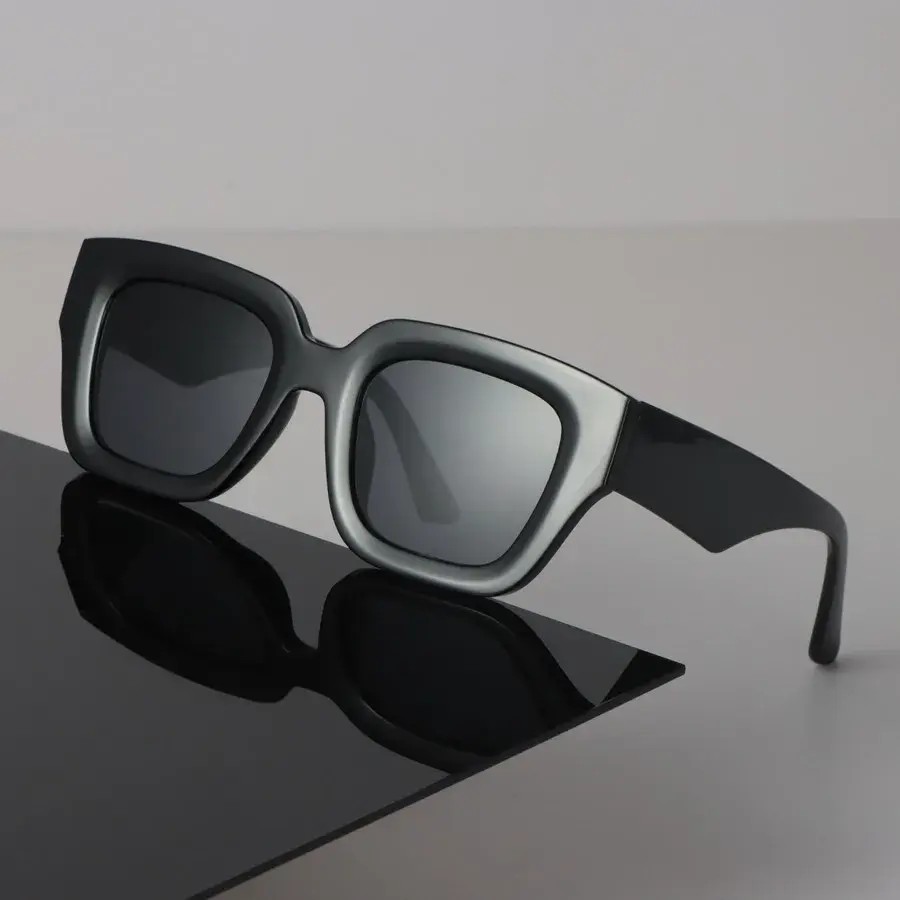 Fashion Sunglasses Women Men Square Mirror Lens Brand Designer Black Sun Glasses Trendy Eyewear Unisex Sexy Classic