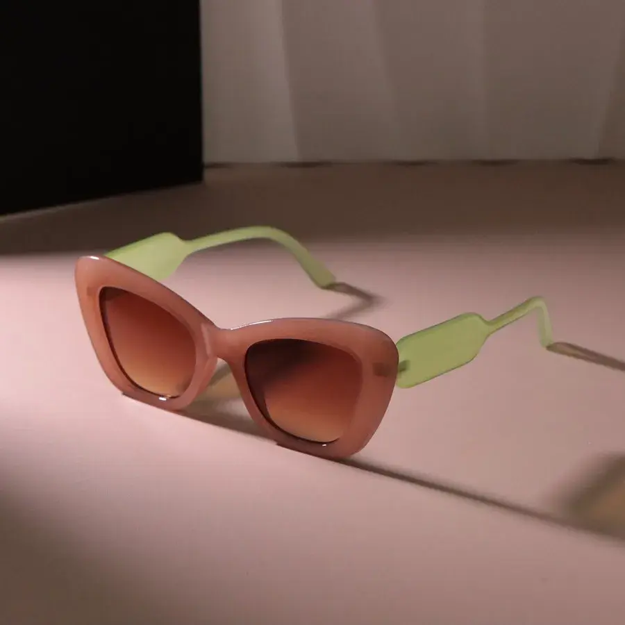 Luxurious Gradient Sun Glasses Women Men Cat Eye Sunglasses Female Casual Green Colors Mirror Designer Brand Fashion