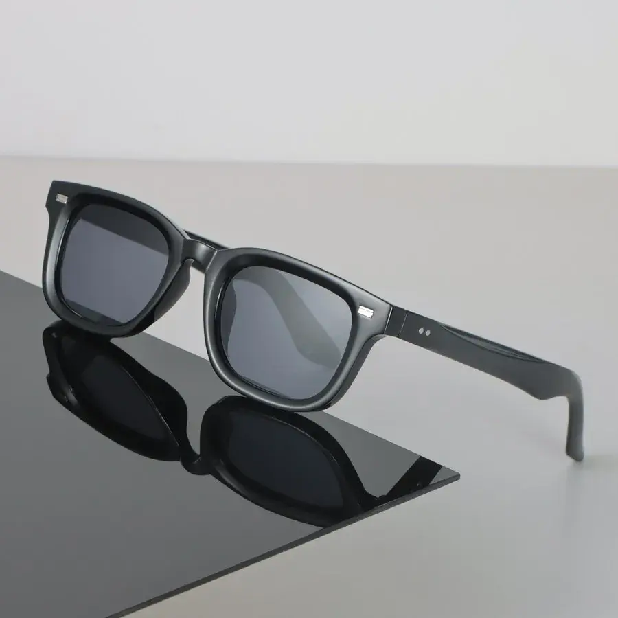 Fashion Sunglasses Women Men Square Mirror Lens Brand Designer Black Sun Glasses Trendy Eyewear Unisex Sexy Classic