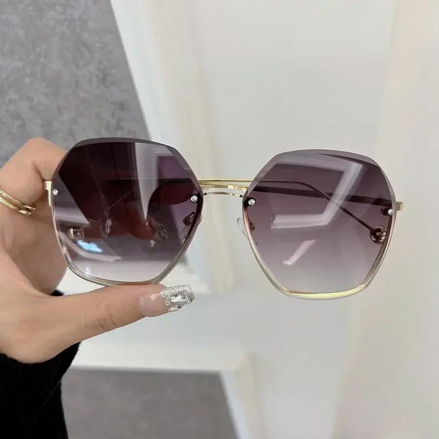 Casual Square Sunglasses Women Men Rimless Sun Glasses Female Male Designer Brand Lovely Travel Outdoor Oculos De Sol