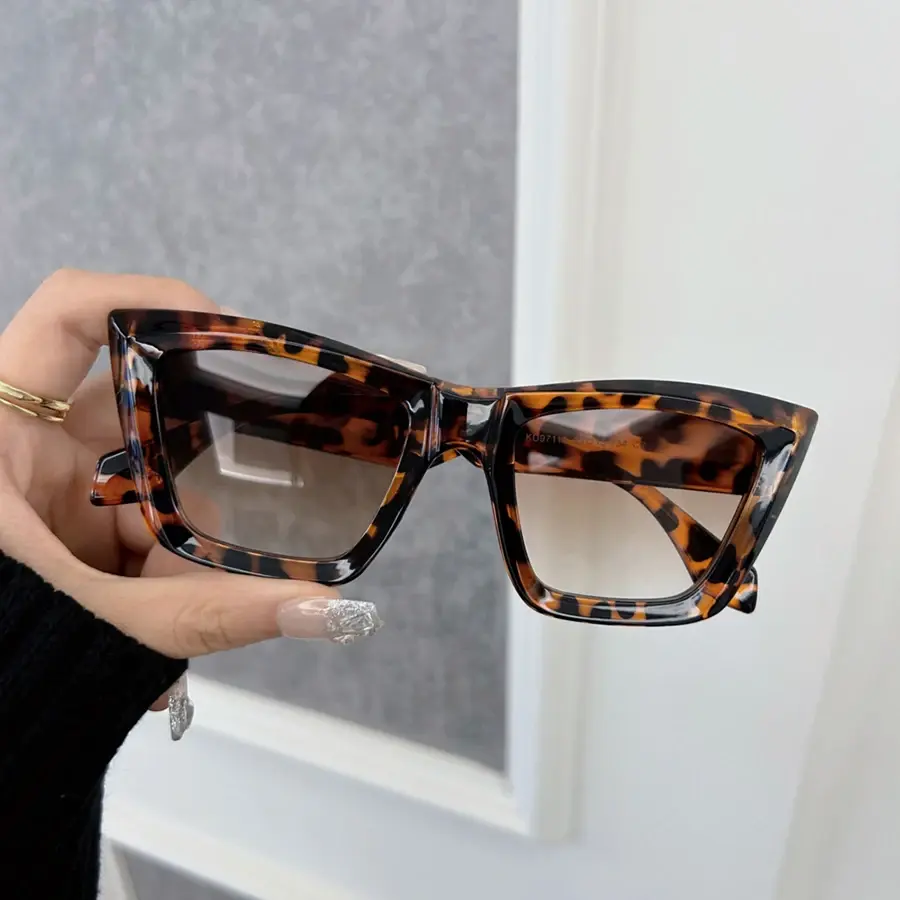Square Sunglasses Women Men Vintage Designer Fashion Sun Glasses Female Male Brand Mirror Driving Frame Punk Oculos De Sol