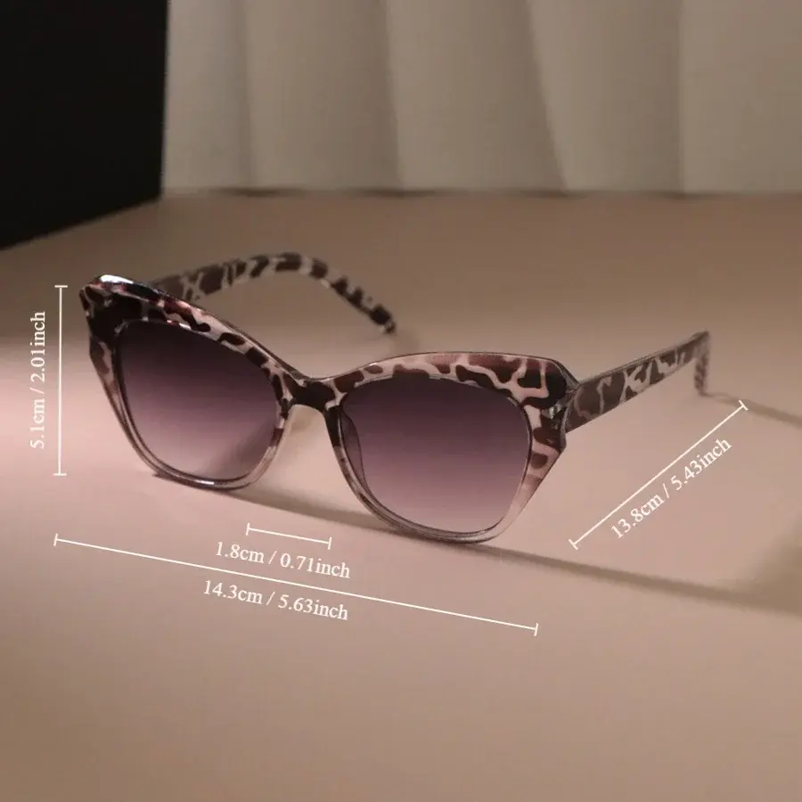 Classic Cat Eye Sunglasses Women Men Fashion Sun Glasses Female Male Designer Mirror Casual Travel Shades Oculos De Sol